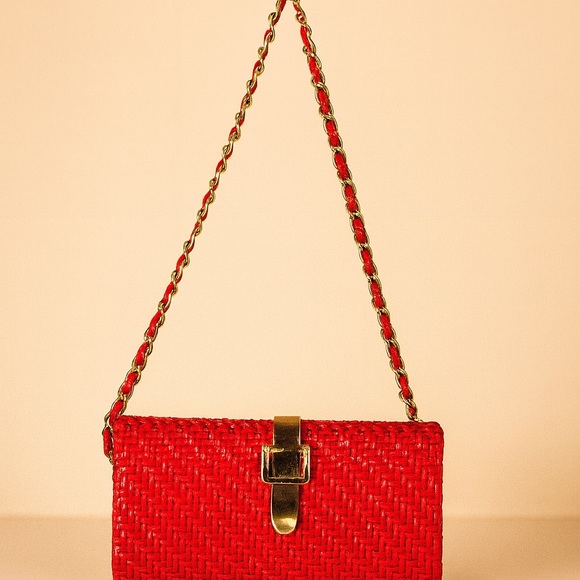 1960s Vintage Red Woven Clutch Shoulder Bag